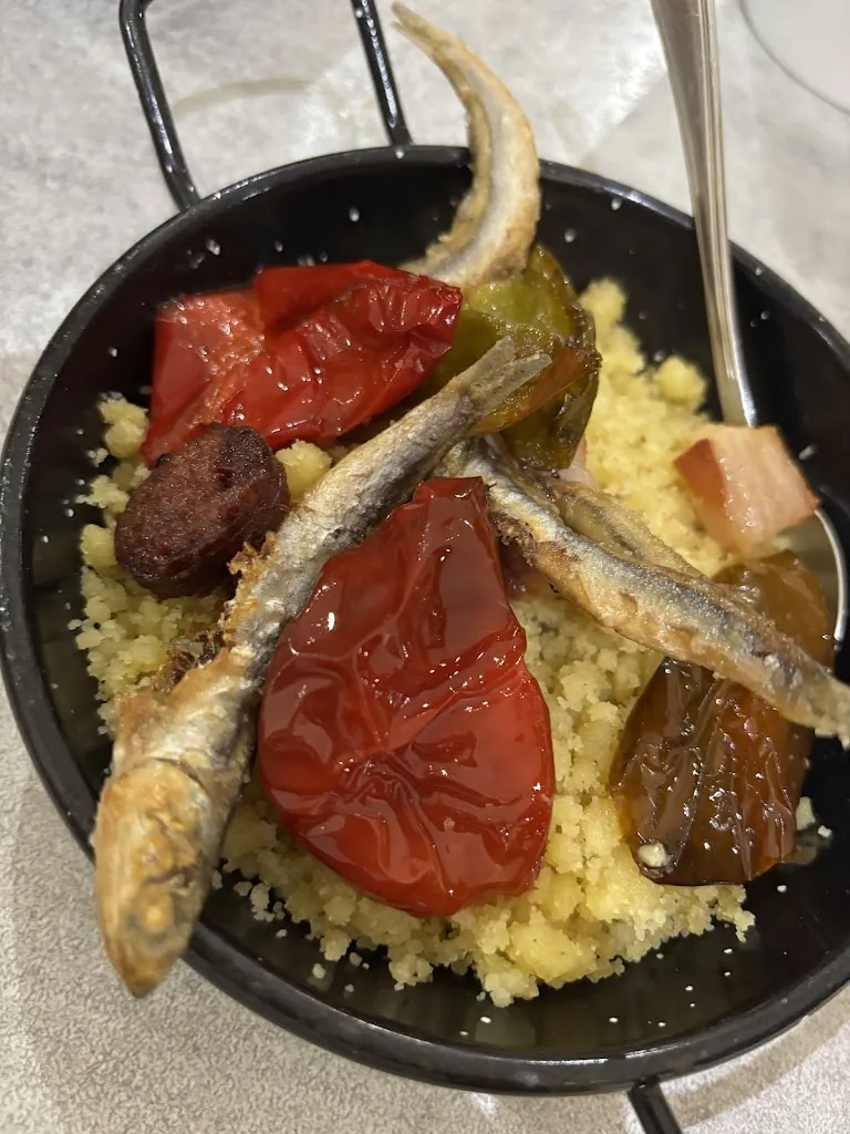 Angela Victoria_Cafetería La Grada_Mojonera La_review