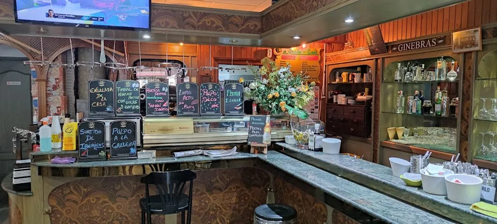 Cafetería La Grada restaurant in Mojonera La