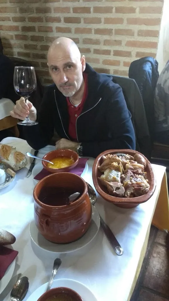 mediastarguest_Restaurante La Almazara_Alcabón_review