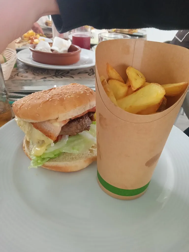 J B_Bar Restaurante Piscina_Alcolea de Tajo_recensione