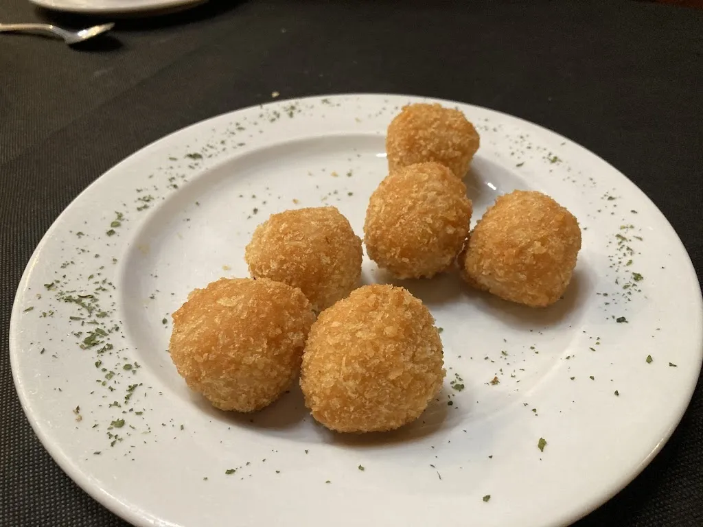 Ricardo Santos_Los Arcos del Bosque_Alcañizo_review