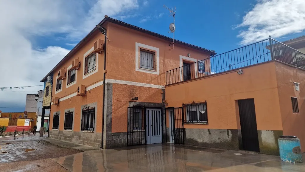 Jonatan Castillo_El Encuentro Torrico - Bar_Alcañizo_review