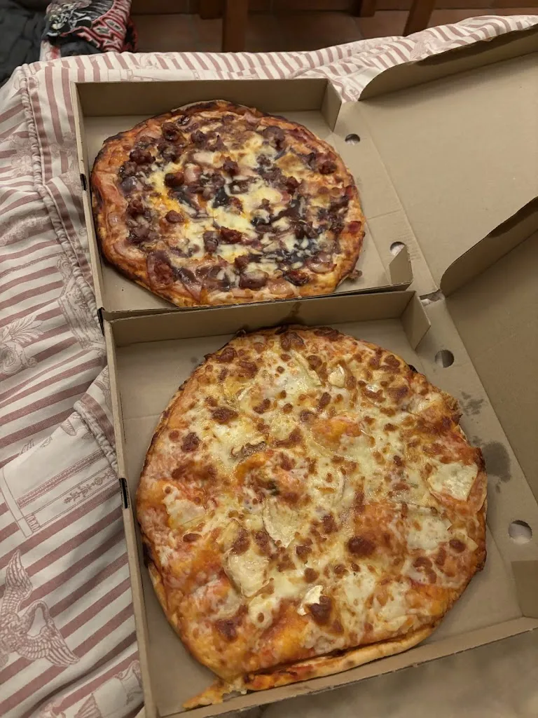 Burguer El Reloj restaurant in Alcañizo