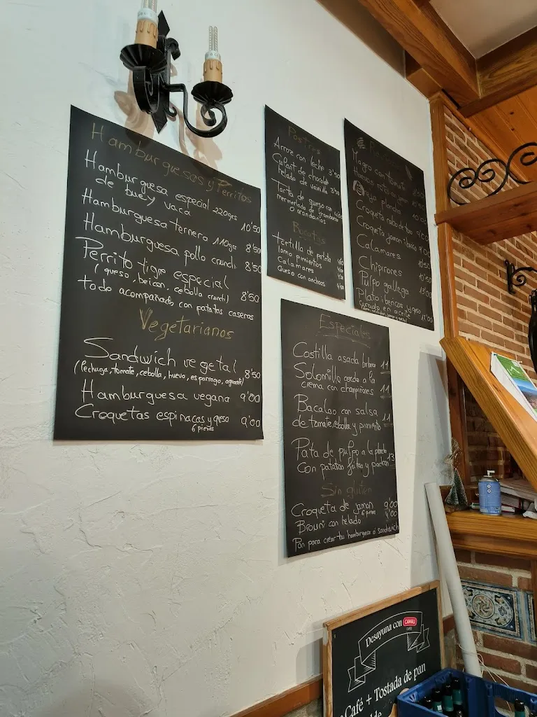 Menu_Bar Entreagujas taberna_Almendral de la Cañada_image_2