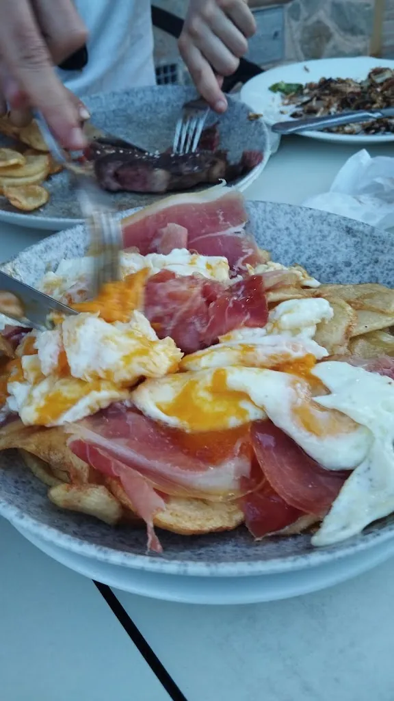 Restaurante El Rincón de Lolita_Argés_slider_image_2