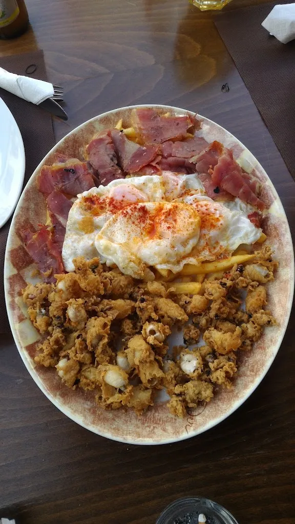 El Escondite Bar Restaurante_Argés_slider_image_2