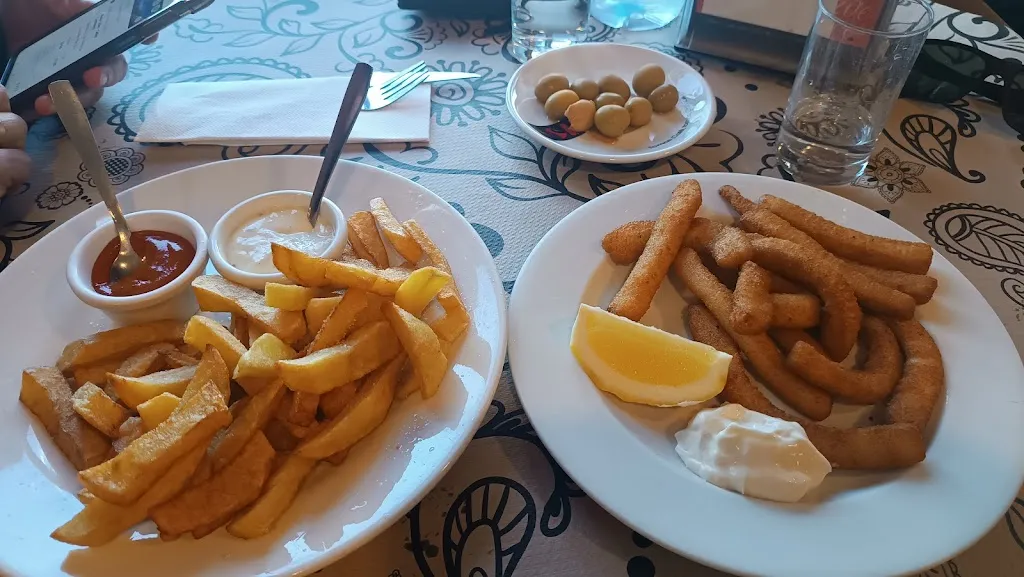 José M. Hdez._CERVECERÍA EL LAGAR._Belvis de la Jara_review