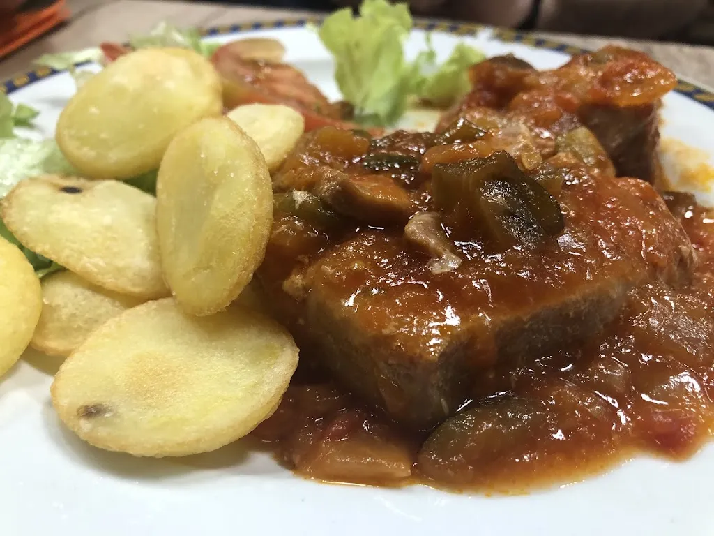 Raquel Corchero_Café Bar el Cine_Belvis de la Jara_review