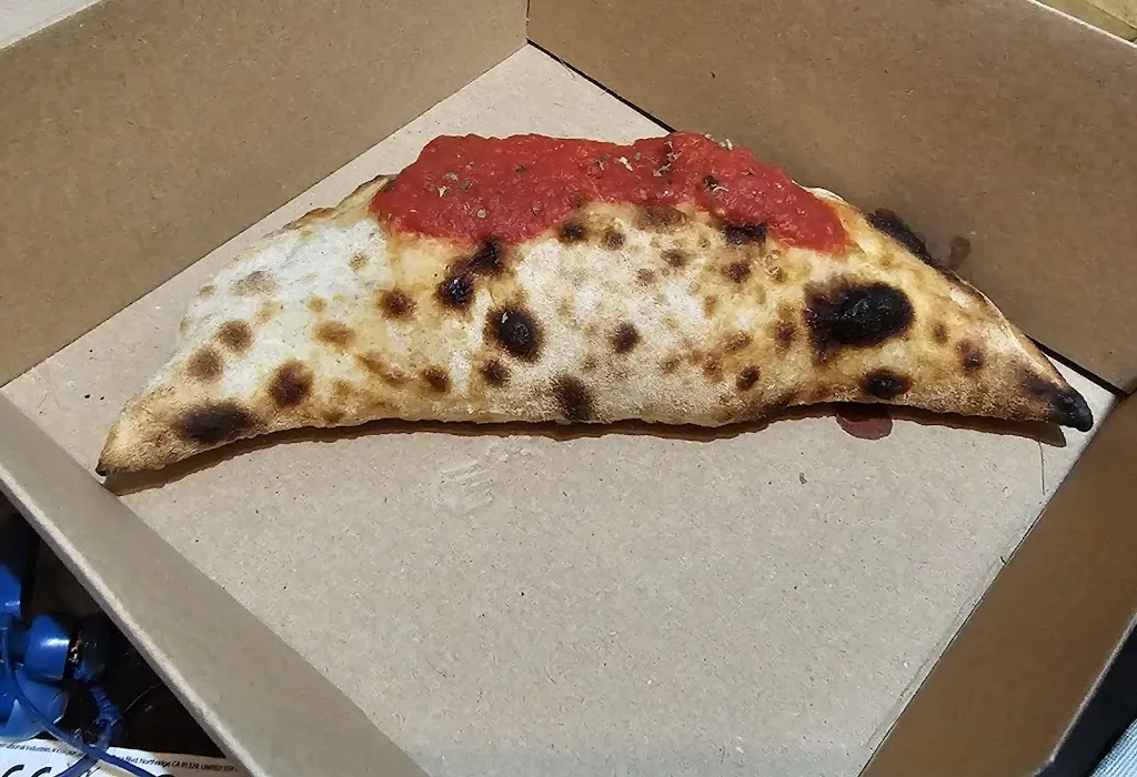 Juan Carlos_I Cumpari Pizzeria_Bargas_review