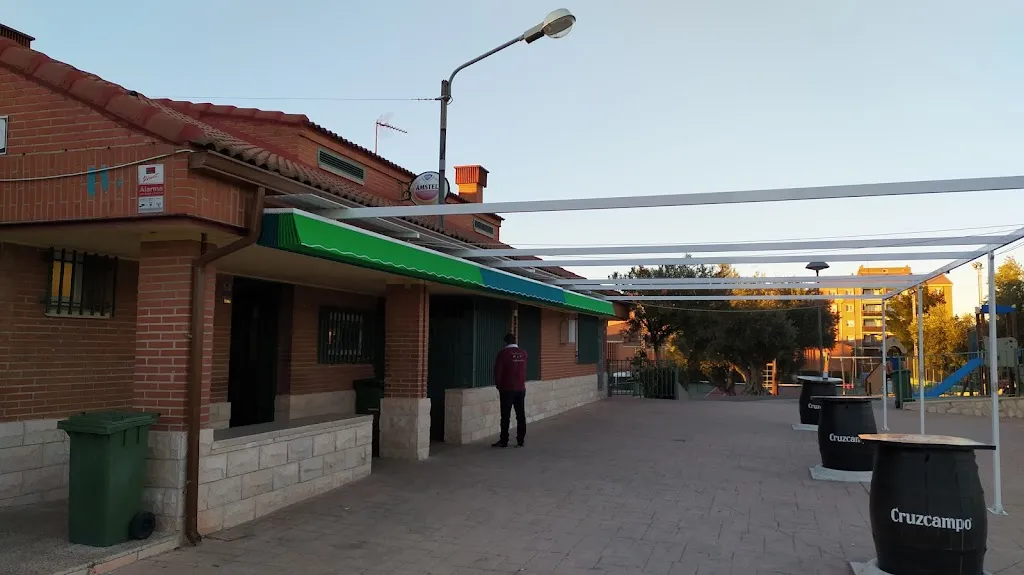 Bar Club Social Las Perdices_Bargas_slider_image_3