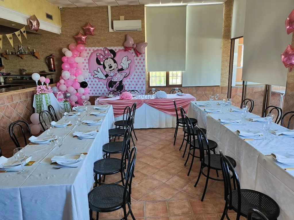 Disco-Pub Terraza M&A_Burujón_slider_image_3