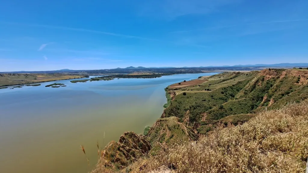 Esther_Inicio ruta Barrancas de Burujón_Burujón_review