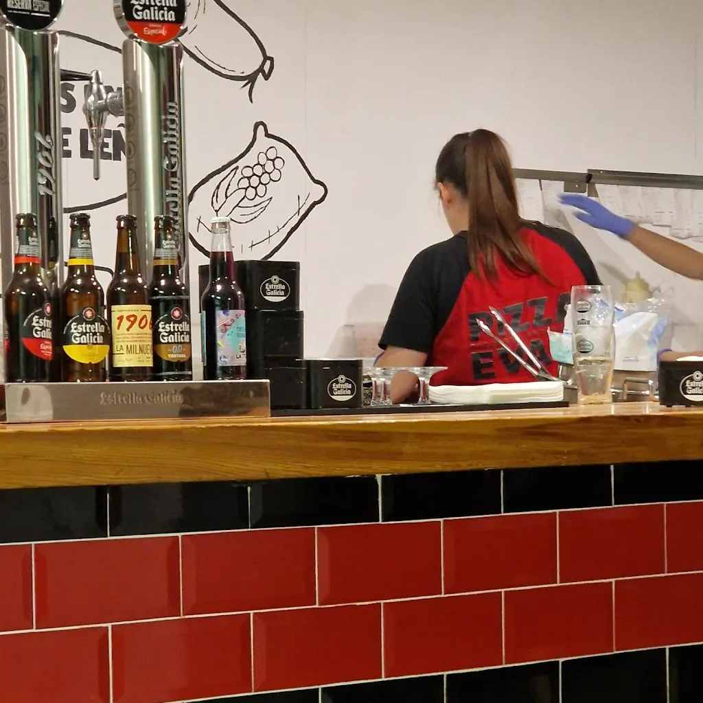 Pizza Eva Burguillos_Burguillos de Toledo_slider_image_3