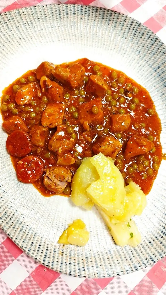 Menu_Restaurante El Surtidor_Burguillos de Toledo_image_7