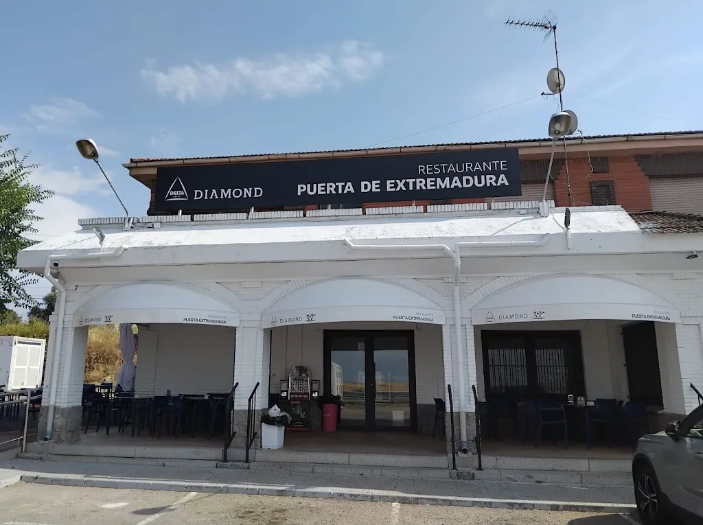 Restaurante Puerta Extremadura_Calzada de Oropesa_slider_image_1