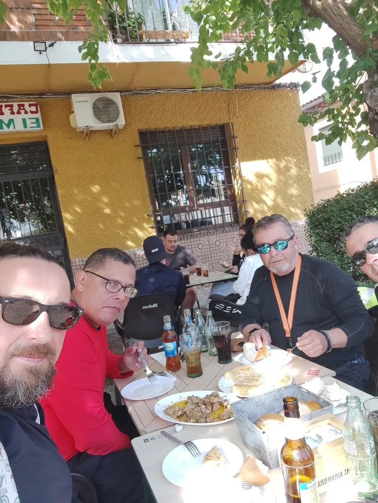 Jose Manuel Perez Araguz_Bar El Molino_Campillo de la Jara El_review