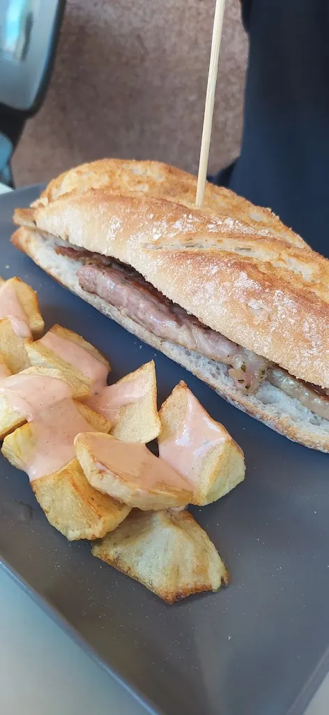 Menu_CAFÉ BAR RE-MO._Camuñas_image_2