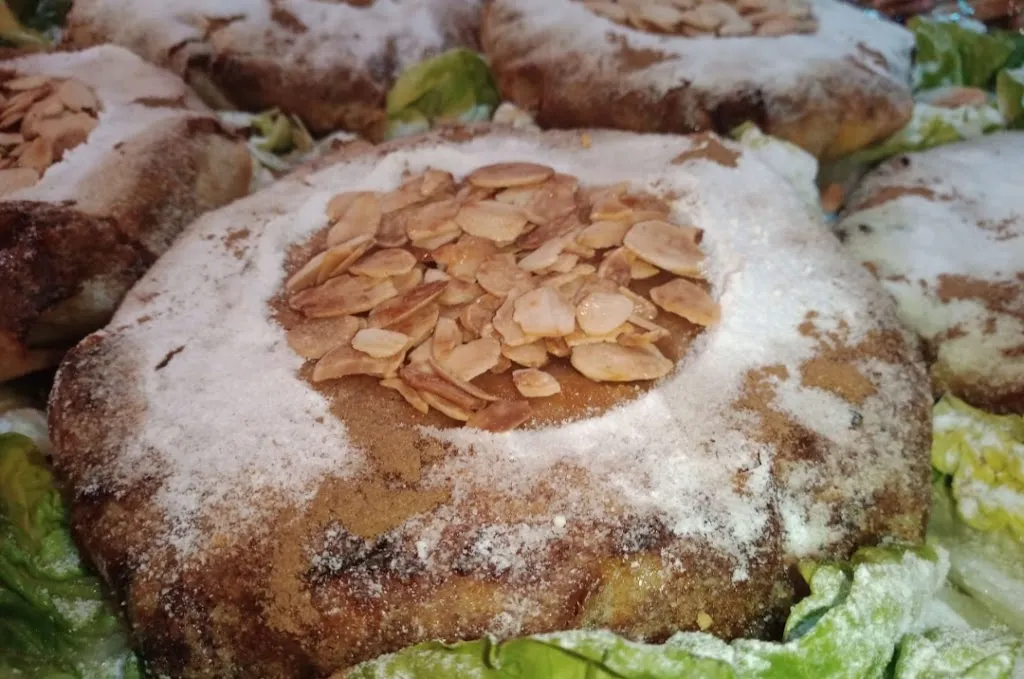 CAFÉ PUB Keop’s._Camuñas_slider_image_2