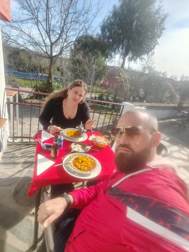 Agustina Rivero_Bar Atalaya_Cardiel de los Montes_recensione