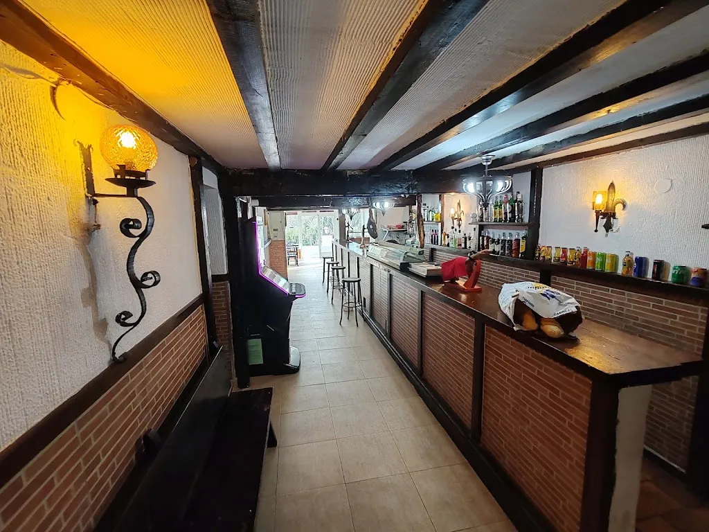 Bar Atalaya restaurant in Cardiel de los Montes