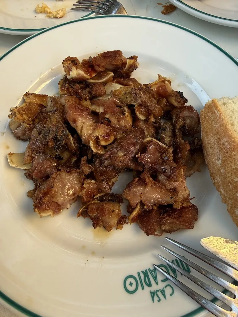 Fernando B_Casa Macario Aluche_Camarena_review