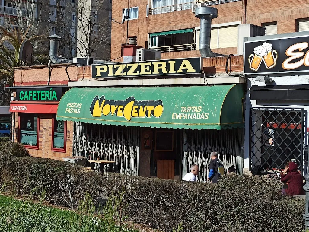 Novecento restaurant in Camarena