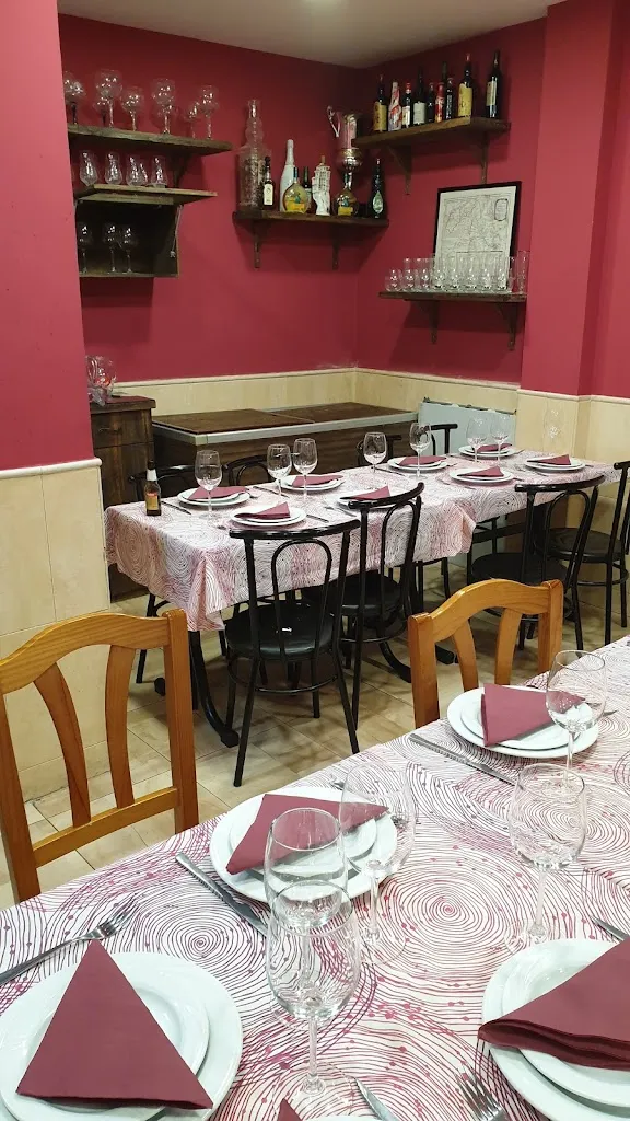 Bar Manolo restaurant in Camarena