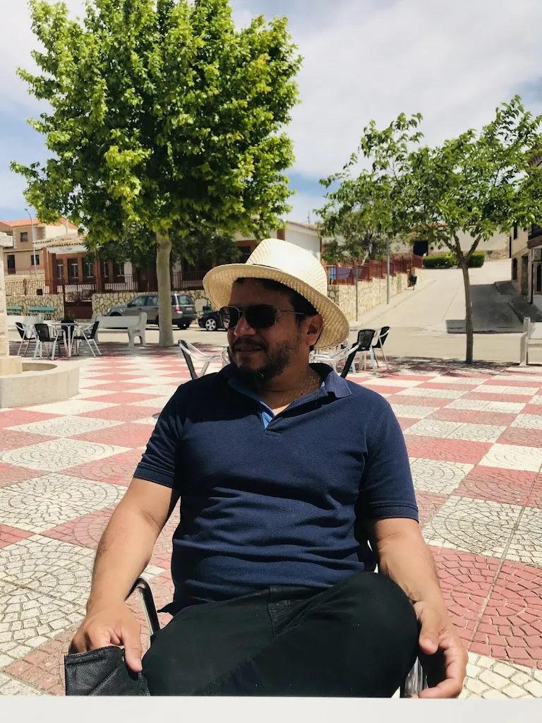 Belkis Diaz_Restaurante Mesón La Teja_Carmena_recensione