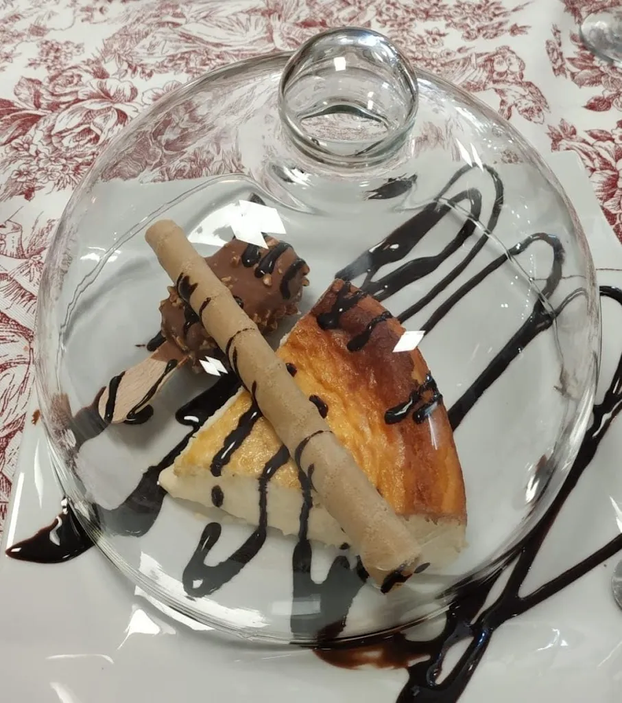 Pepe Luí_Cruzcampo Cervecería Estizboab_Carmena_recensione