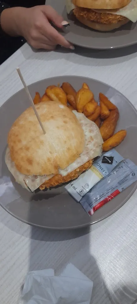 Menu_Azur Gastrobar_Carriches_image_8