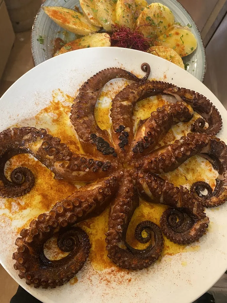 Menu_Alex's Gastrobar_Oria_image_9