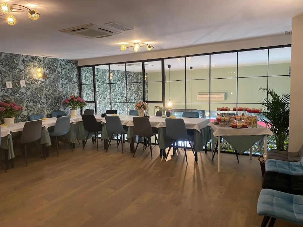 Alex's Gastrobar restaurant in Oria