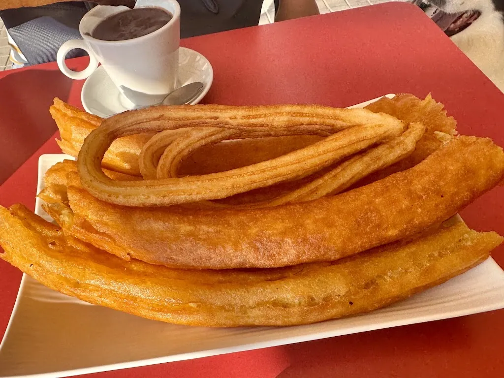La Churrería restaurant in Casar de Escalona El