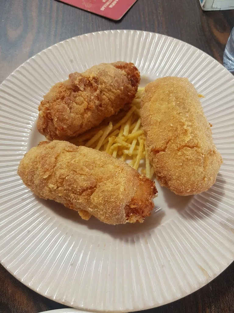 Virginia_Bar restaurante Vigui_Carranque_review