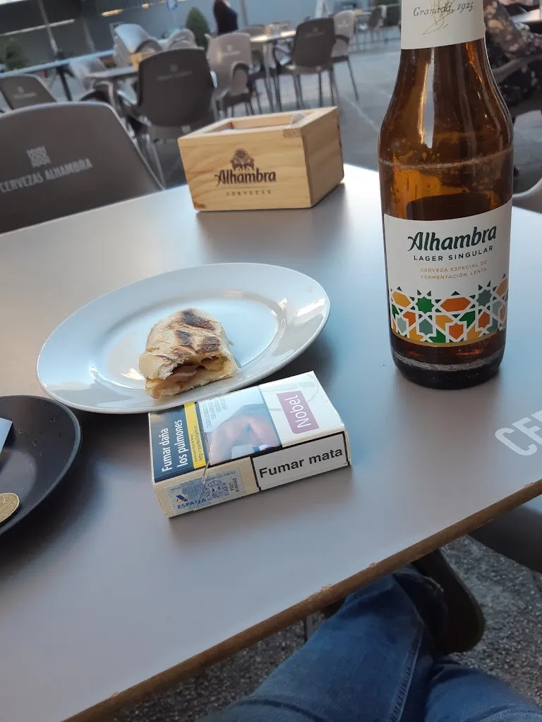 Menu_Bar La Fuente_Carranque_image_8