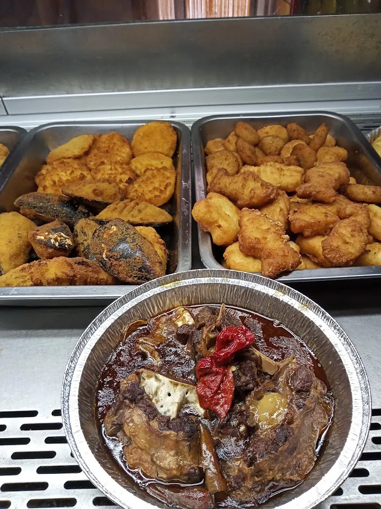 Pollos asados ”Juani” restaurant in Carranque