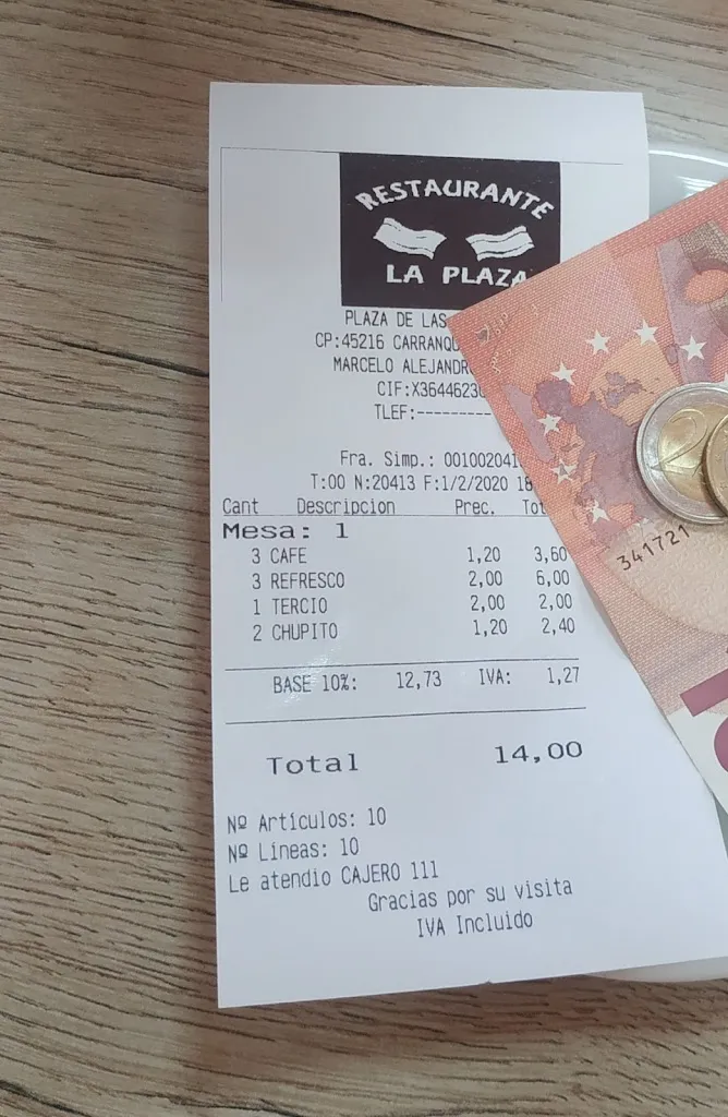 Clau D_La Plaza_Carranque_review