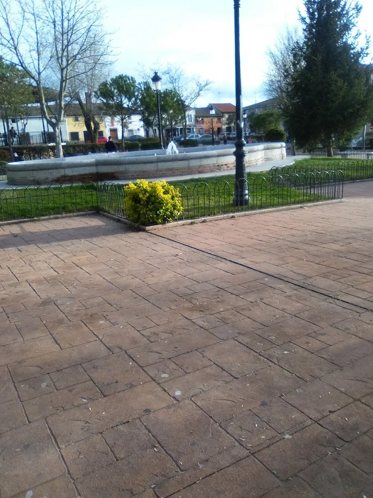 La Plaza_Carranque_slider_image_2