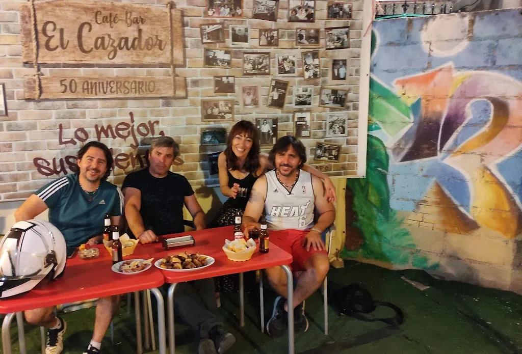 Bar El Cazador_Castillo de Bayuela_slider_image_3