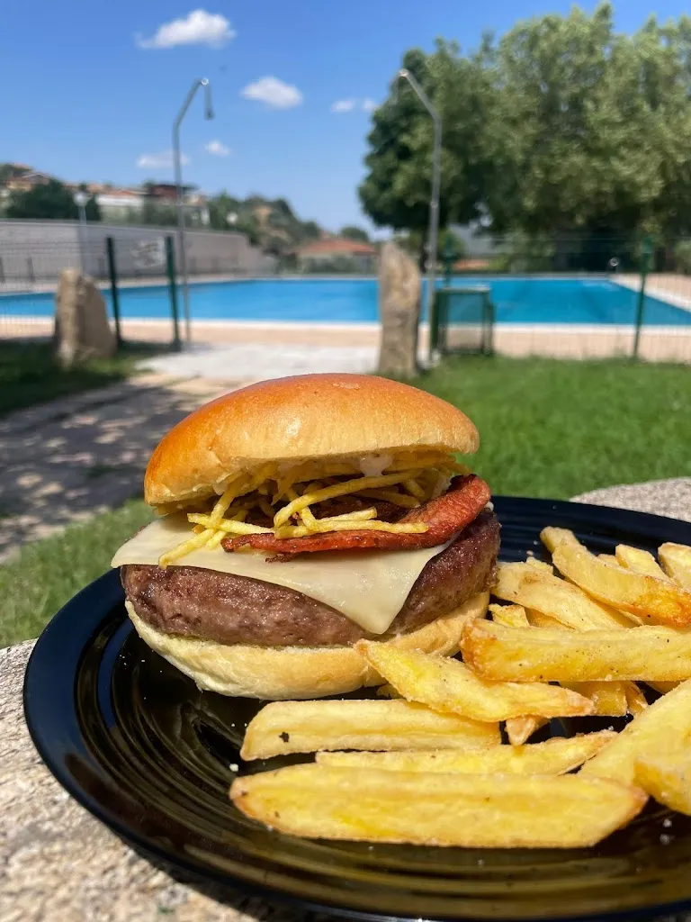 Bar La Piscina Castillo de Bayuela_Castillo de Bayuela_slider_image_2