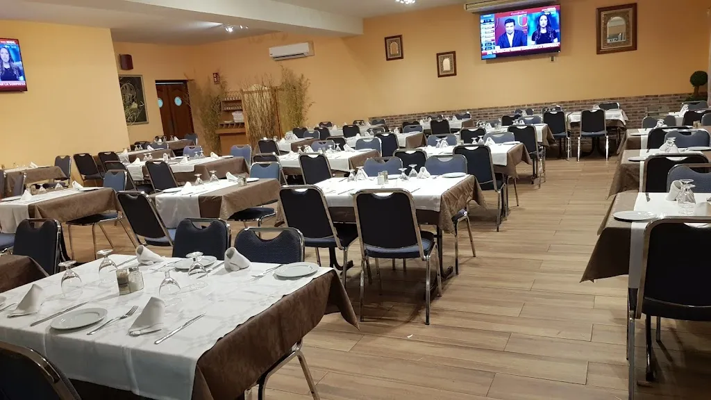 Asador los Rosales restaurant in Casarrubios del Monte