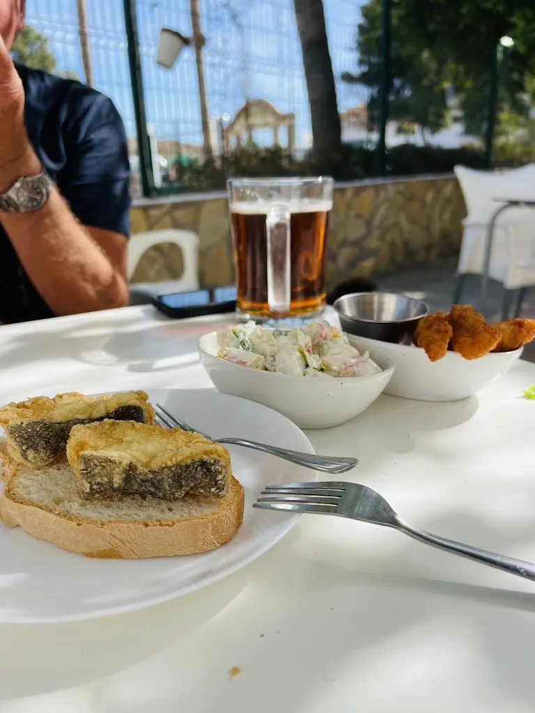 Bar Piscina restaurant in Partaloa