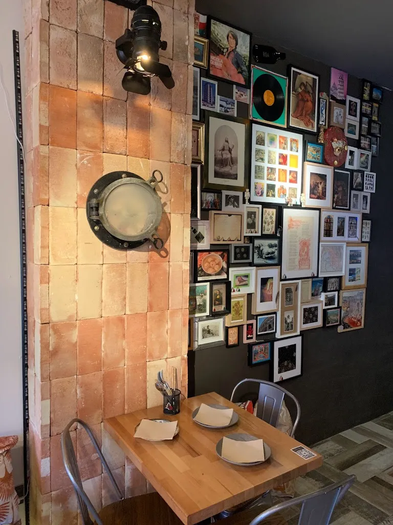 Nientepiu Restaurante & Pizzeria restaurant in Casarrubios del Monte