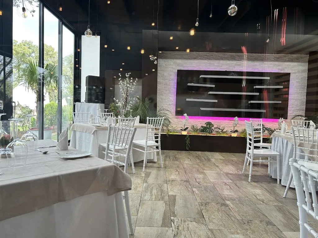 Restaurante Majo'S_Cazalegas_slider_image_3