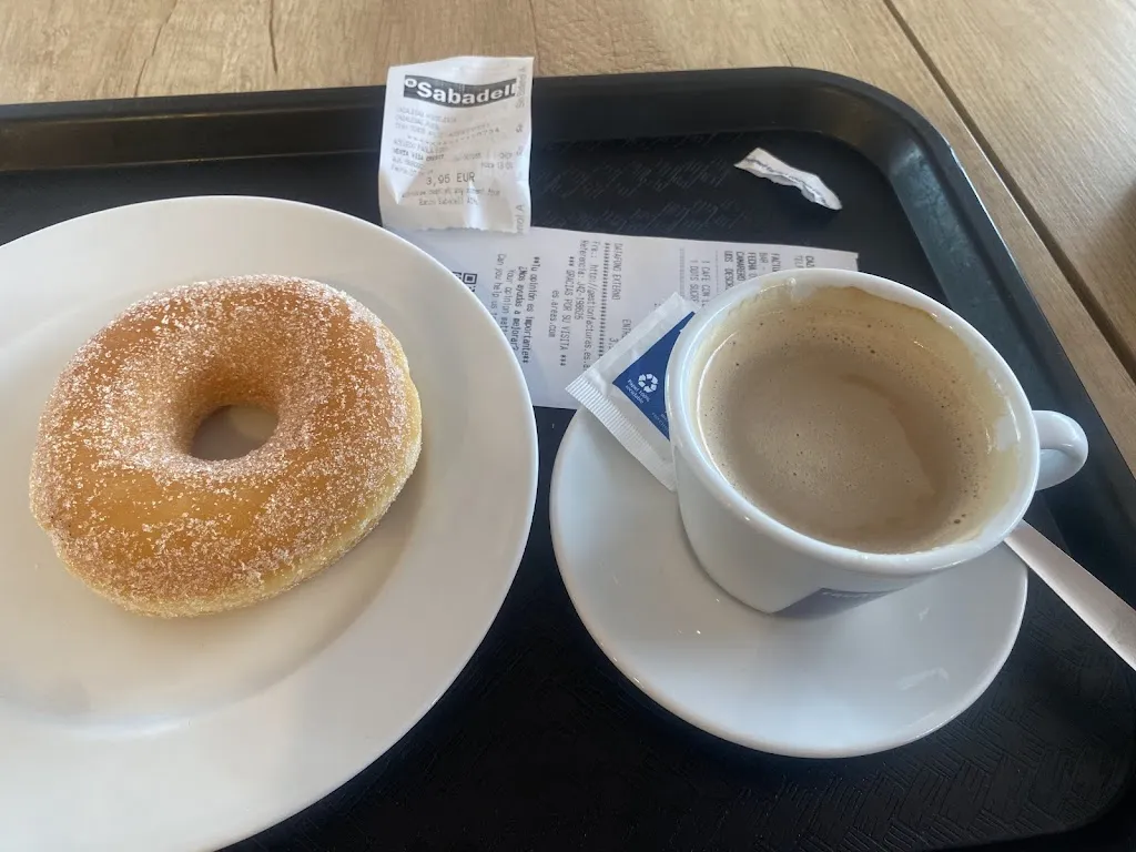 paola soto_Área de Servicio Cazalegas La Pausa _Cazalegas_review