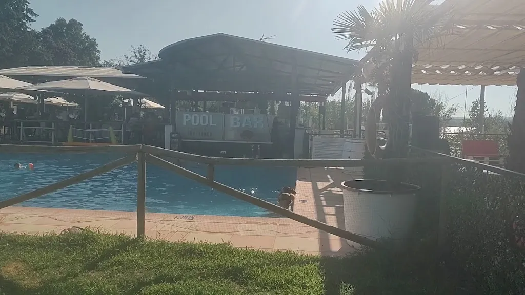 Roberta Libralato_Complejo The Dreams_Cazalegas_review