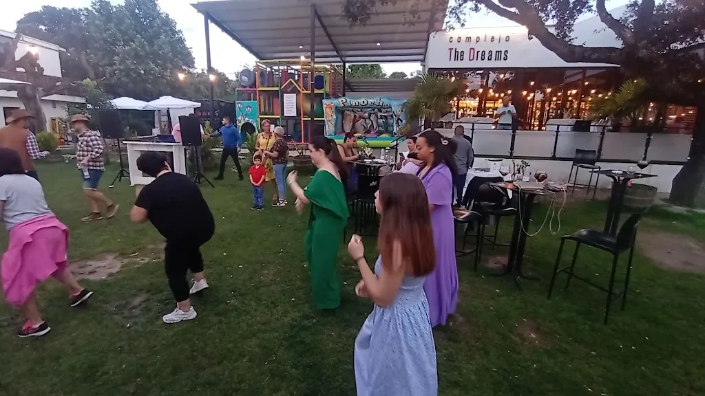 Complejo The Dreams_Cazalegas_slider_image_2