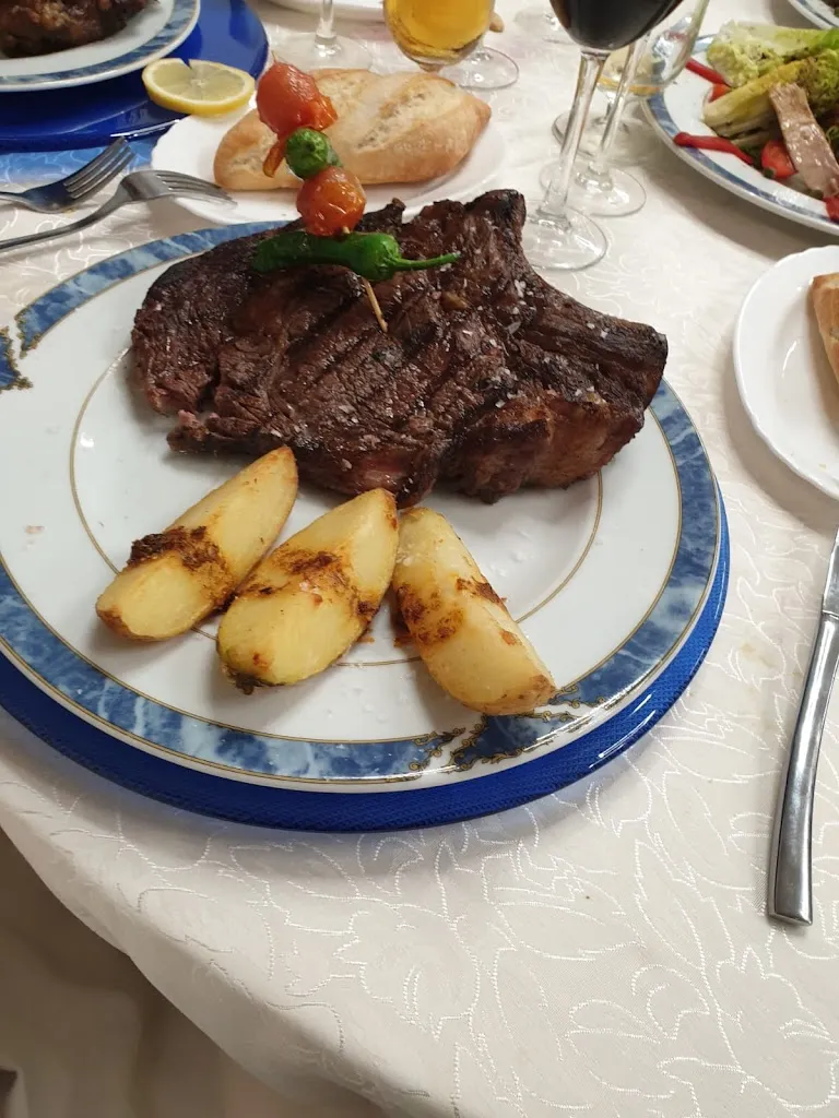 Hostal Restaurante Alfil_Cazalegas_slider_image_2