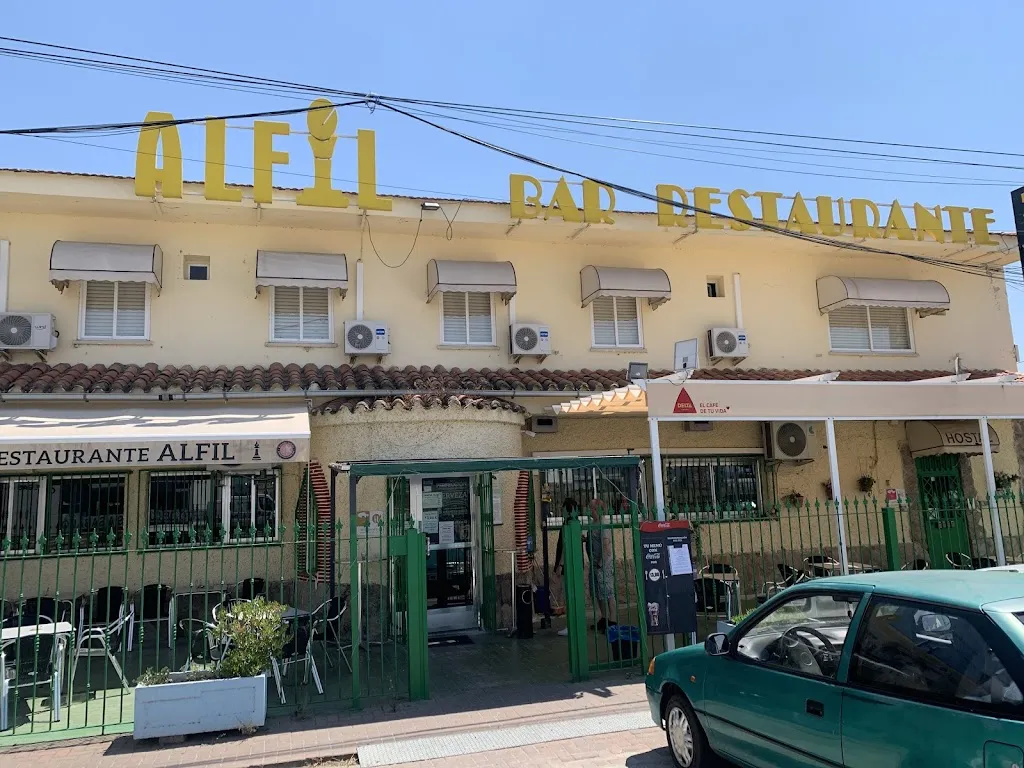 Hostal Restaurante Alfil_Cazalegas_slider_image_3