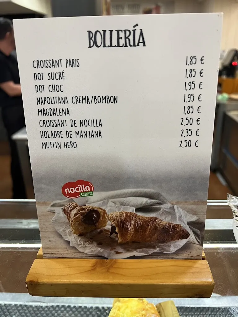 Menu_Área de Servicio Cazalegas La Pausa - Dirección Extremadura_Cazalegas_image_1